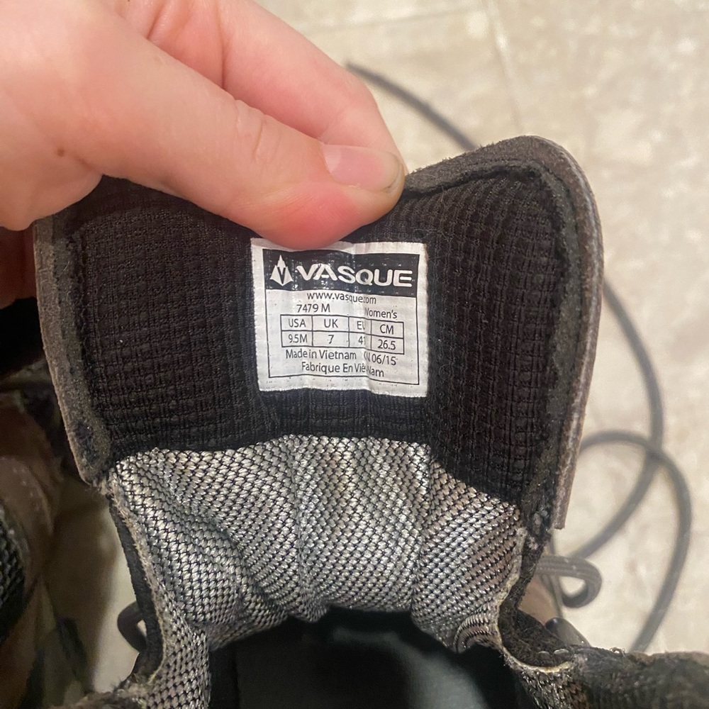 Vasque Women's Brown and Pink Hiking Shoes - Picture 4 of 5